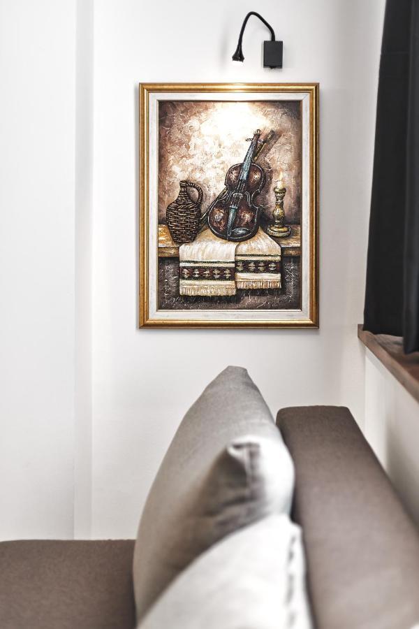 Mim Apartments Szkopje Kültér fotó